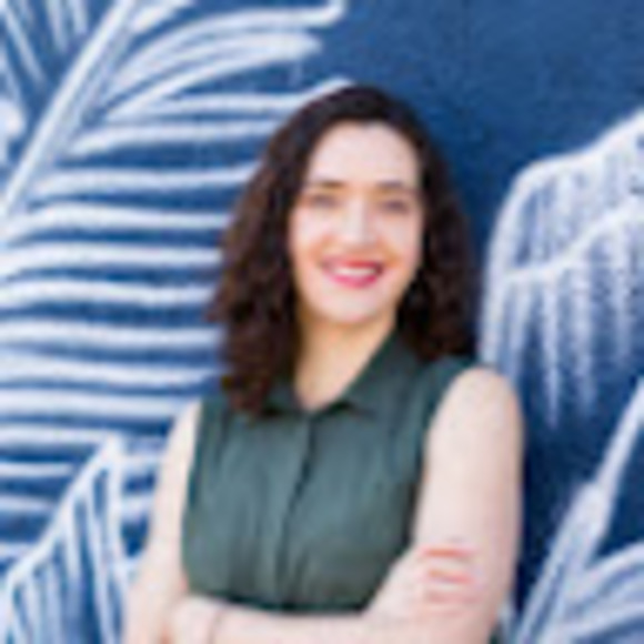 Meet your Posher, Jessica - Picture 1 of 1